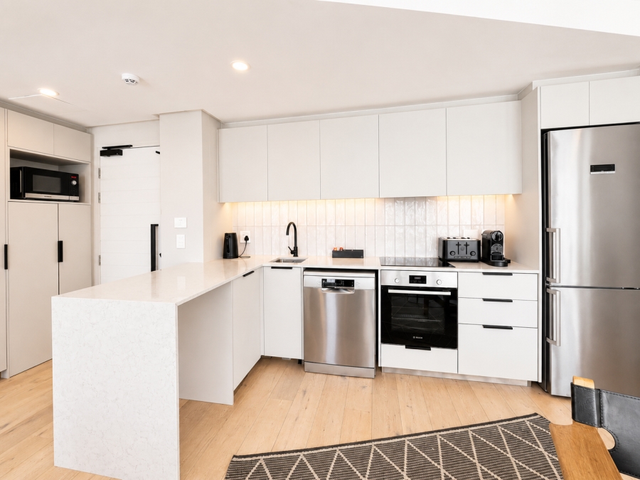 1 Bedroom Property for Sale in Sea Point Western Cape